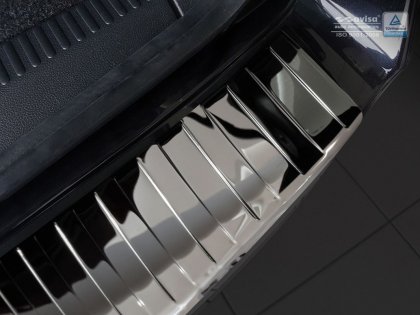 Nerezová ochranná lišta zadního nárazníku Škoda Octavia III Kombi černá lesklá