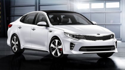 Nerezová ochranná lišta zadního nárazníku Kia Optima IV Sedan 16- grafitová
