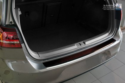 Nerezová ochranná lišta zadního nárazníku VW Golf VII 12- lesklá s červeným karbonem