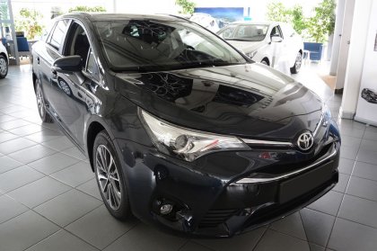 Nerezová ochranná lišta zadního nárazníku Toyota Avensis MK III FL 15- Kombi