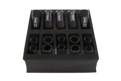 Kované kolové matice (štefty) D1Spec HEX 1.25 black