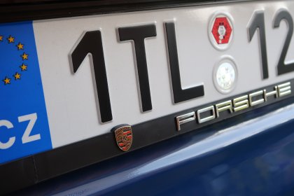 Podložka pod SPZ 3D Porsche