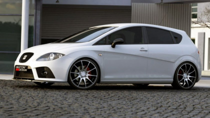 Spojler pod nárazník lipa Maxton - Seat Leon II Cupra FR 05-09 carbon look