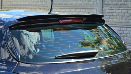 Prodloužení střešního spojleru Opel Astra H (pro OPC / VXR) carbon look