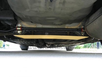 Pomocný rozpěrný rám zadní Honda Civic 92-95 red BEAKS