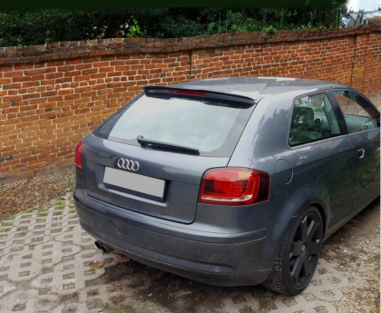Střešní spoiler Maxton Audi S3 8P 06-08 Facelift carbon look