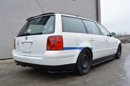 Střešní spoiler Maxton VW Passat B5 (3BG) Variant černý lesklý plast