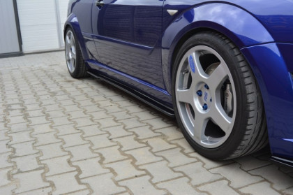 Boční prahy FORD FOCUS mk1 RS 02-03 černý lesklý plast