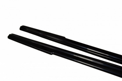 Boční prahy FORD FOCUS mk1 RS 02-03 carbon look