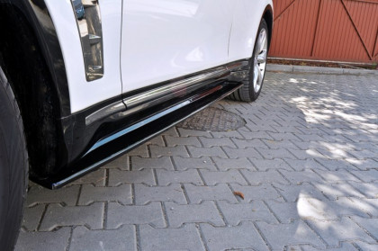 Boční prahy INFINITI QX70 2013-2017 carbon look