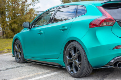 Prahové lišty Volvo V40 R-design carbon look
