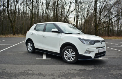 Prahové lišty SSANGYONG TIVOLI 2015- carbon look