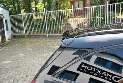 Prodloužení střešního spojleru Mercedes C-Class S205 63AMG kombi 2015- 2018  černý lesklý plast