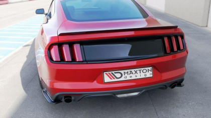Splittery zadní boční Ford Mustang Mk6 2014-2017 černý lesklý plast