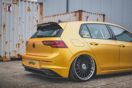 Prodloužení spoileru VW Golf 8 2019- carbon look