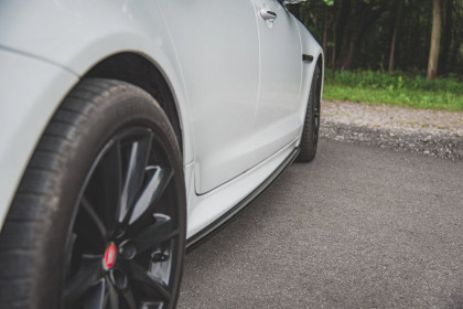 Prahové lišty Jaguar XJ X351 černý lesklý plast