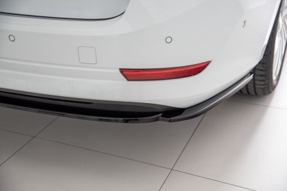 Spoiler zadního nárazníku Škoda Octavia Mk4 carbon look