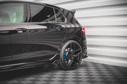 Prahové lišty + Flaps V.2 Volkswagen Golf R Mk8 carbon look
