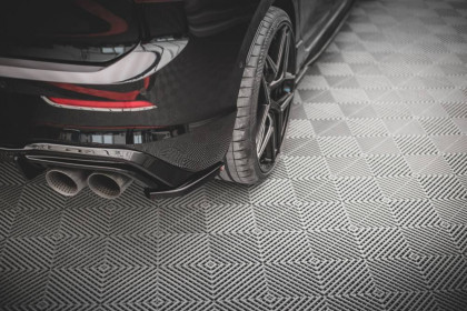 Splittery zadní boční V.4 Volkswagen Golf R Mk8 černý lesklý plast
