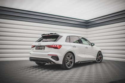 Prahové lišty Audi S3 / A3 S-Line 8Y carbon look