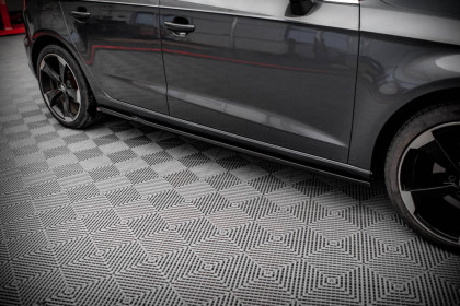 Prahové lišty Audi A3 Sportback 8V carbon look