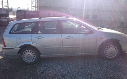 Plastové lemy blatníků Ford Focus I kombi (1998-2007) 4ks