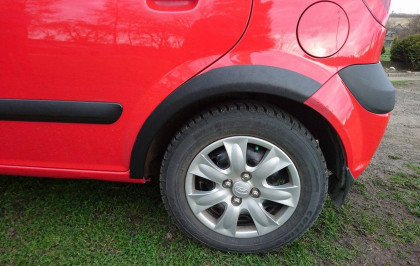 Plastové lemy blatníků Hyundai Getz 3dv. (2002-2005) 4ks