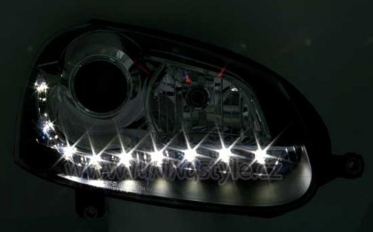 Přední světla Devil Eyes VW Golf V  černé