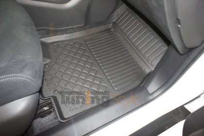 Přesné plastové koberce, vaničky s vysokým okrajem - Nissan X-Trail III 14-