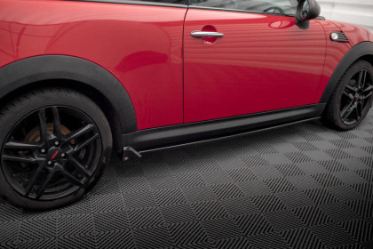 Prahové lišty Mini One R56 carbon look