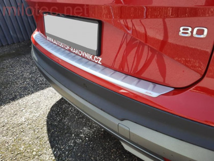 Práh pátých dveří s výstupky, stříbrný matný, Škoda Enyaq 2020-