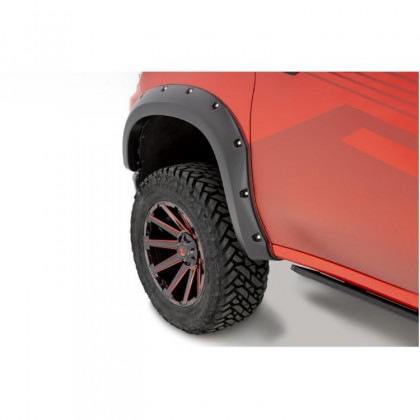 Front and rear fender flares Bushwacker Pocket Style