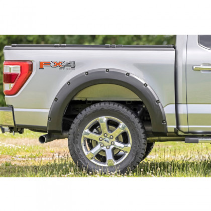 Front and rear fender flares Rough Country E-series