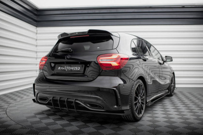 Spoiler zadního nárazníku Street pro + flaps Mercedes-Benz A AMG-Line W176 Facelift červený