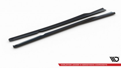 Prahové lišty Chevrolet Corvette C5 černý lesklý plast