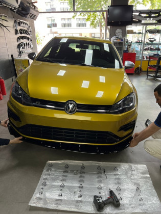 Spoiler pod přední nárazník pro VW VOLKSWAGEN Golf MK 7.5 R 2017-2020 s TÜV