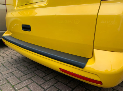 Ochranná lišta zadního nárazníku pro VOLKSWAGEN Transporter T5 2003-2009