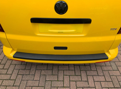 Ochranná lišta zadního nárazníku pro VOLKSWAGEN Transporter T5 2003-2009