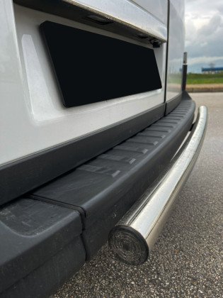 Ochranná lišta zadního nárazníku pro VOLKSWAGEN Crafter MK2 / MAN TGE MK1 Prefacelift 2017+