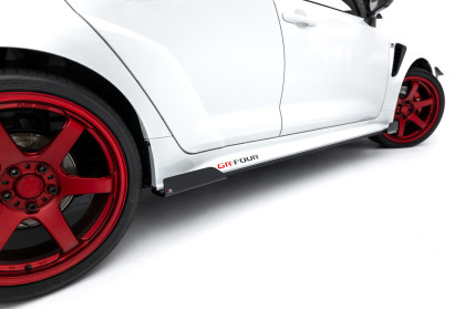 Prahové lišty Street pro + flaps Toyota GR Corolla Mk12 černé
