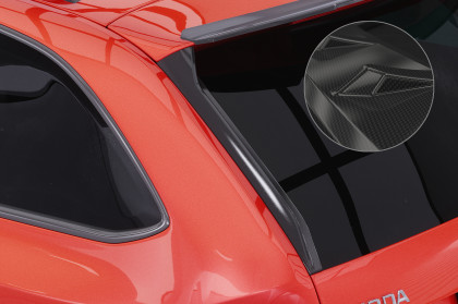 Podélný spoiler zadního okna pro Škoda Octavia 3 (Typ 5E) RS Combi 2012–2019 - carbon look lesklý