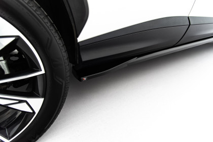 Prahové lišty MG HS Mk2 černý lesklý plast