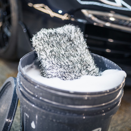 K2 Šedý detailingový kbelík "RINSE" 20L - pro bezpečné oplachování