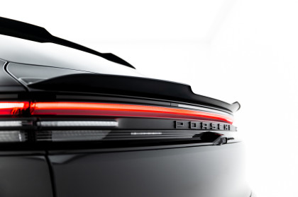 Prodloužení spoileru spodní Porsche Macan EV Mk1 černý lesklý plast