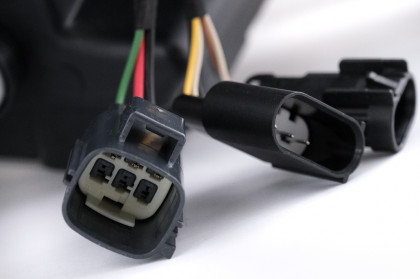 Přední světla s LED denními světly a dynamickým LED blinkrem pro Jeep Grand Cherokee IV WK2 (2011-2013) černá