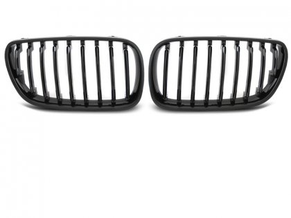 Maska - ledvinky BMW E83 X3 06-10 černá lesklá