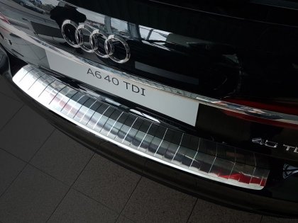Nerezová ochranná lišta zadního nárazníku AUDI A6 C8 Kombi