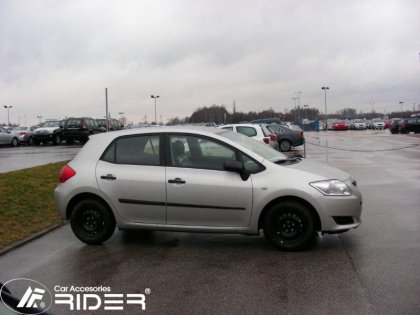 Ochranné lišty dveří - Toyota Auris 5dv. 06-